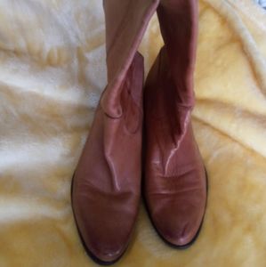 Woman's Boot CLEARANCE FINAL SALE